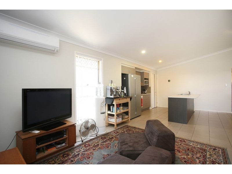 6 Treefrog Place, Ningi QLD 4511