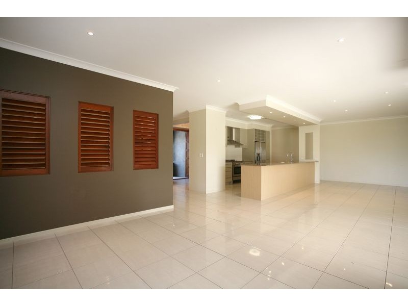 49 Cocos Drive, Ningi QLD 4511