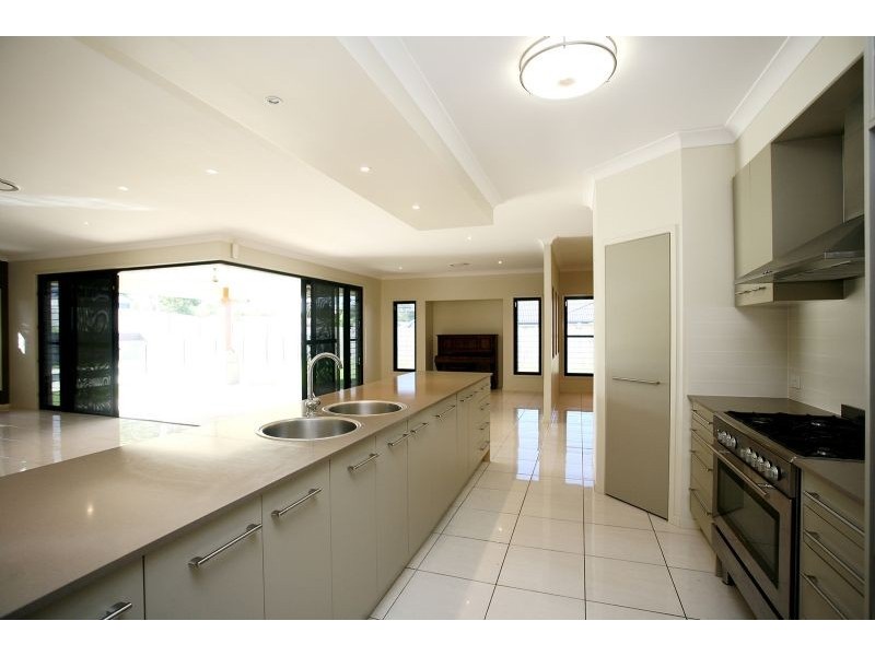 49 Cocos Drive, Ningi QLD 4511