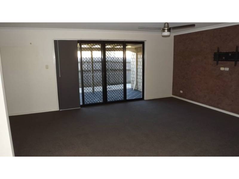 Sandstone Point QLD 4511