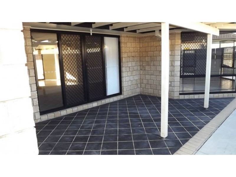 Sandstone Point QLD 4511