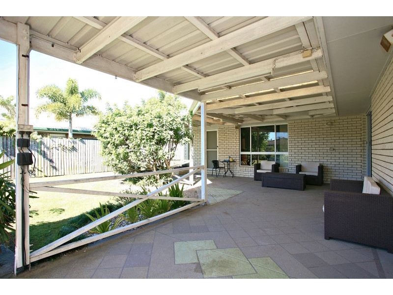 39 Cosmos Avenue, Banksia Beach QLD 4507