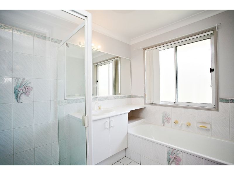 39 Cosmos Avenue, Banksia Beach QLD 4507