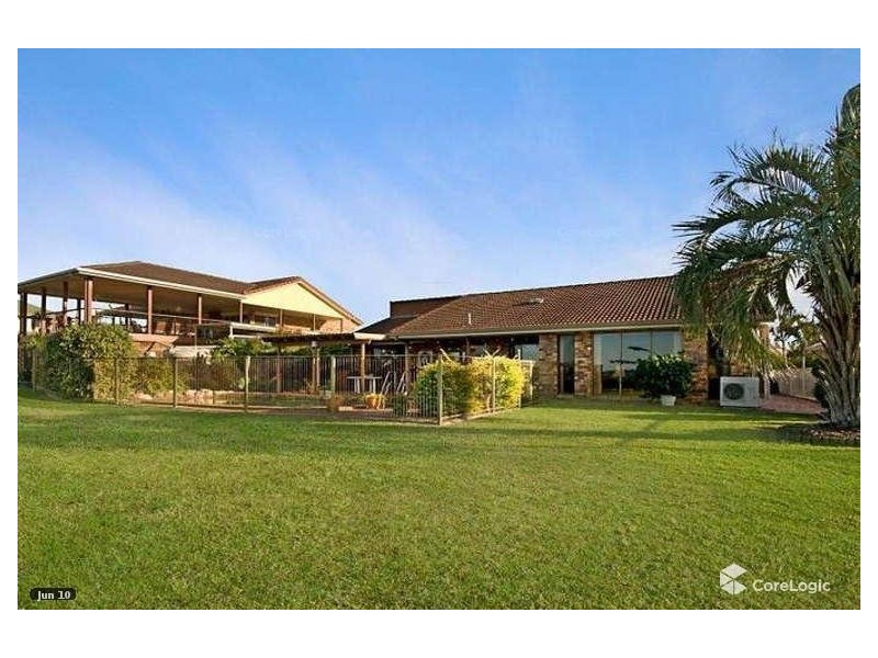 17 Clark Terrace, Sandstone Point QLD 4511