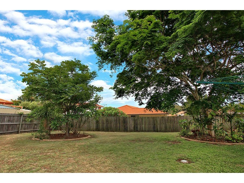 Sandstone Point QLD 4511