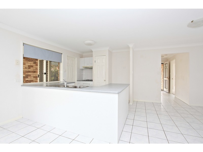 Sandstone Point QLD 4511