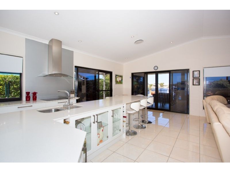 174 Endeavour Drive, Banksia Beach QLD 4507