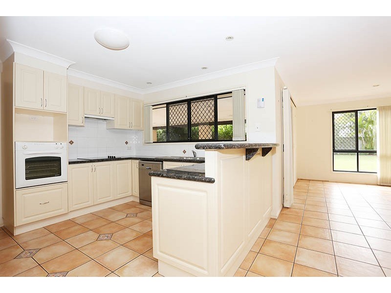32 Voyagers Drive, Banksia Beach QLD 4507