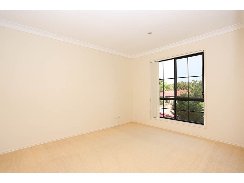 32 Voyagers Drive, Banksia Beach QLD 4507