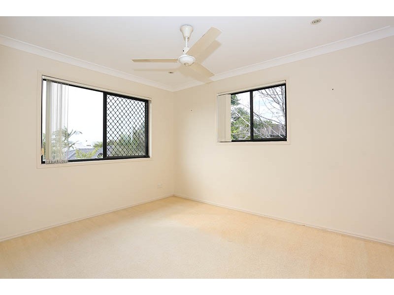32 Voyagers Drive, Banksia Beach QLD 4507