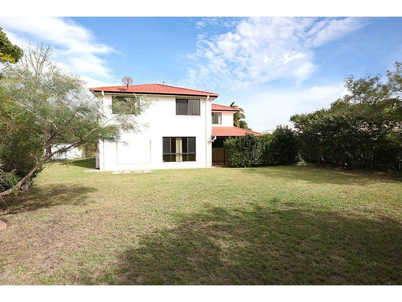 32 Voyagers Drive, Banksia Beach QLD 4507