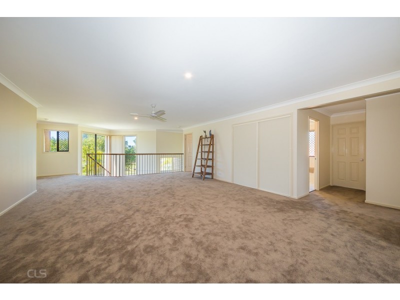 10 Cremorne Court, Sandstone Point QLD 4511