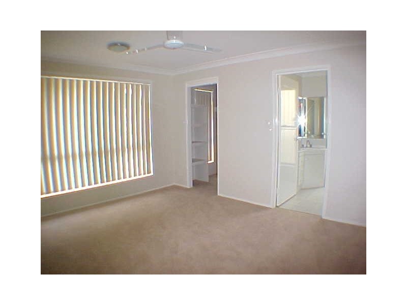 Sandstone Point QLD 4511