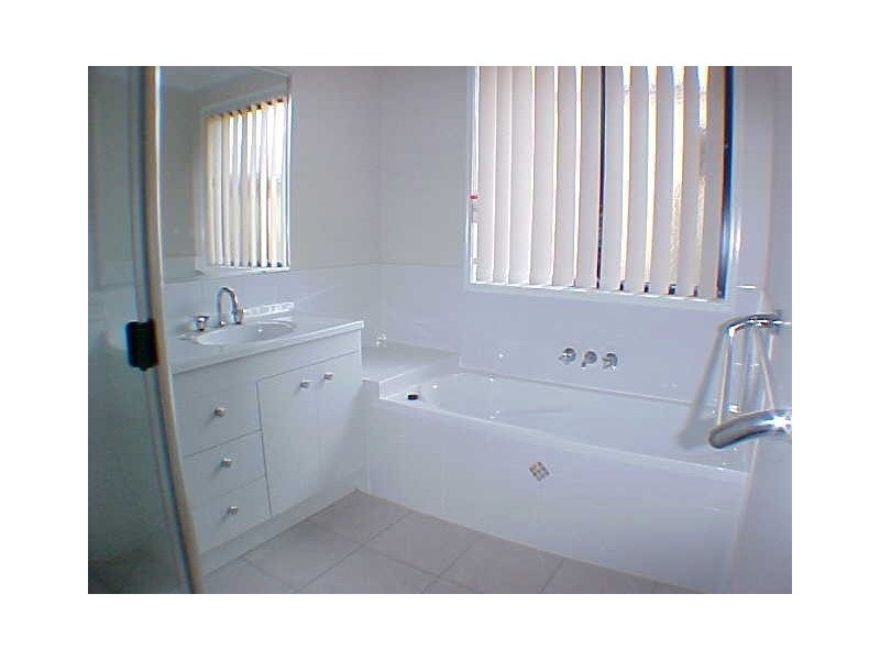 Sandstone Point QLD 4511