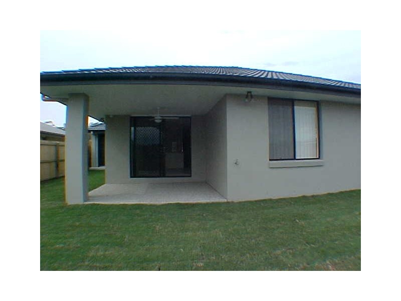 Sandstone Point QLD 4511