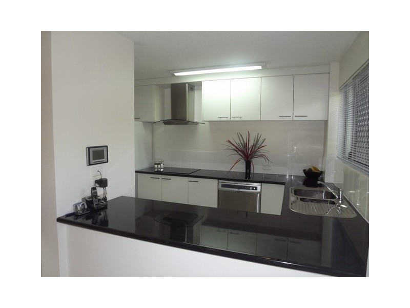 Sandstone Point QLD 4511