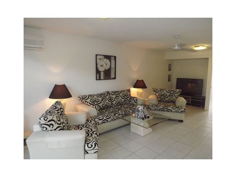 Sandstone Point QLD 4511