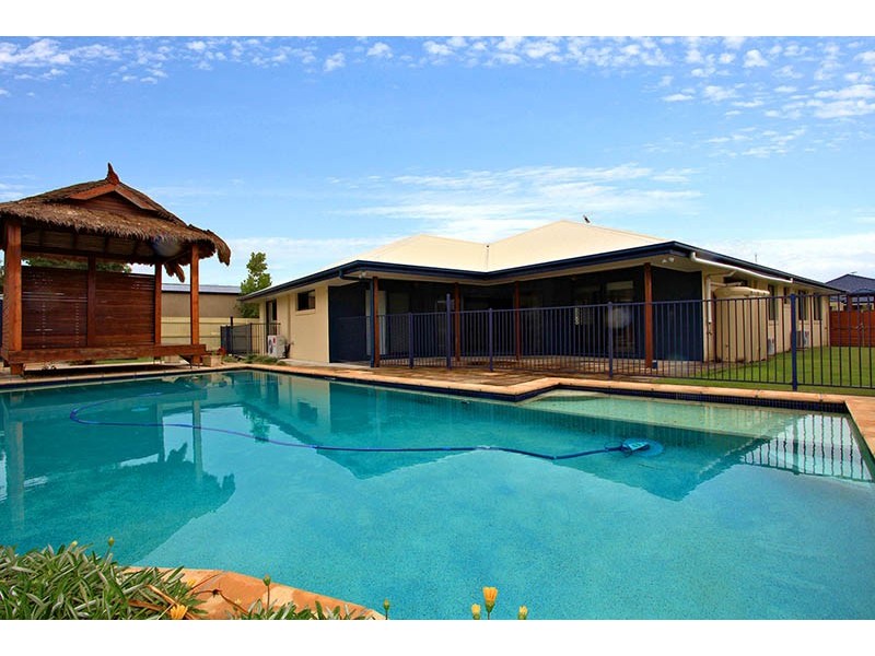 21 Raptor Parade, Banksia Beach QLD 4507