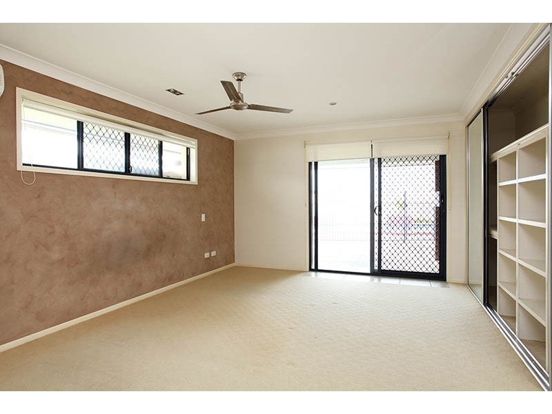 21 Raptor Parade, Banksia Beach QLD 4507
