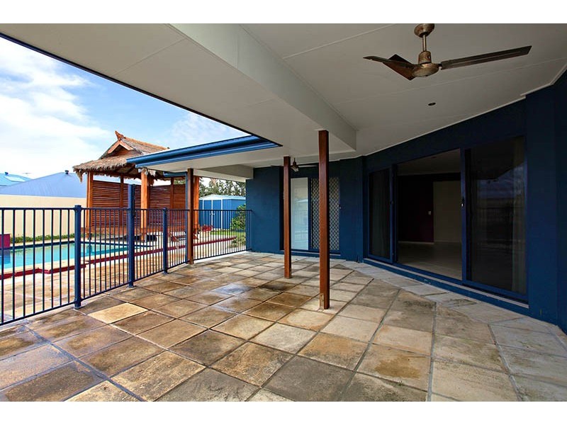 21 Raptor Parade, Banksia Beach QLD 4507