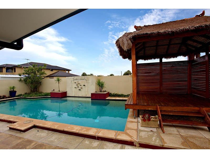 21 Raptor Parade, Banksia Beach QLD 4507