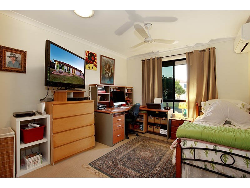 100 Voyagers Drive, Banksia Beach QLD 4507