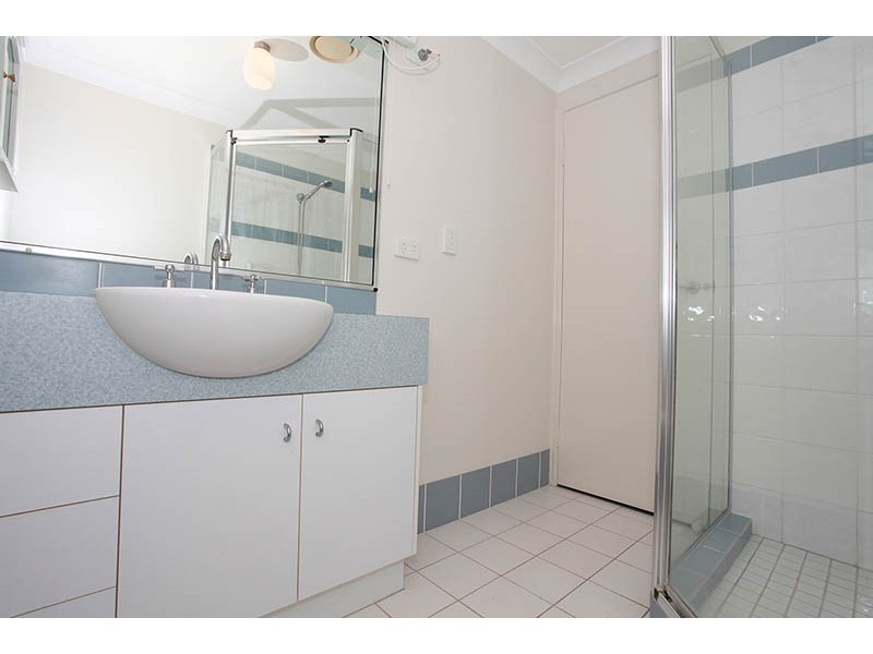 1 / 27 South Esplanade, Bongaree QLD 4507