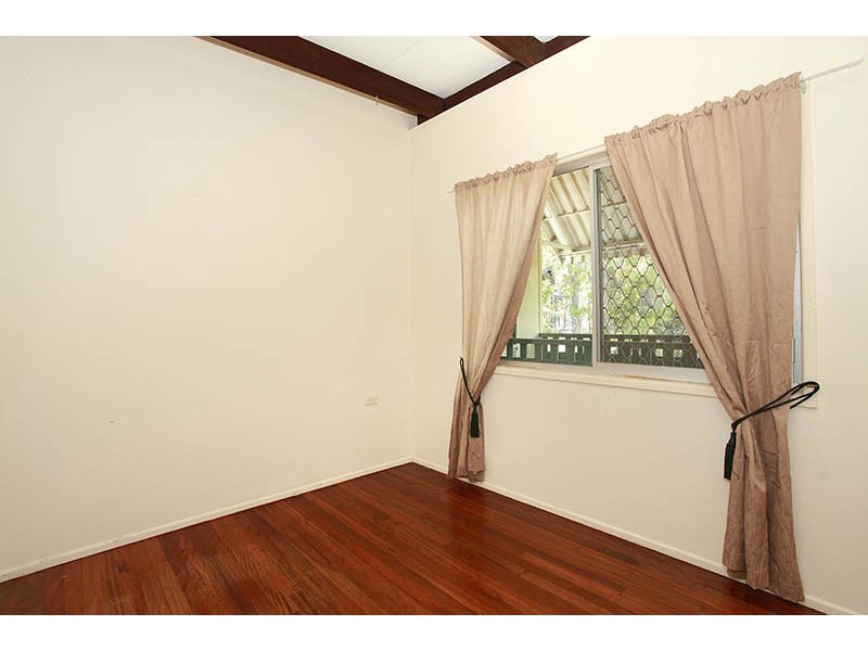 39 The Boulevard, Bongaree QLD 4507