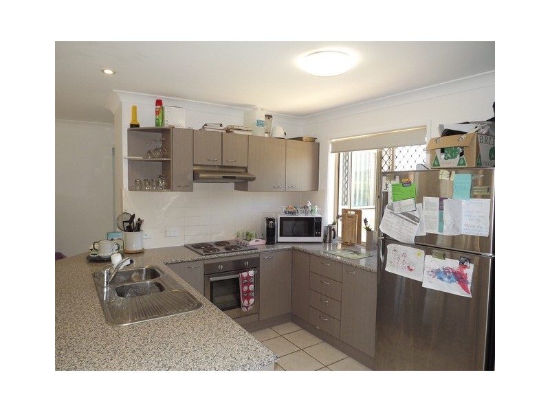 39 Eimeo Place, Sandstone Point QLD 4511