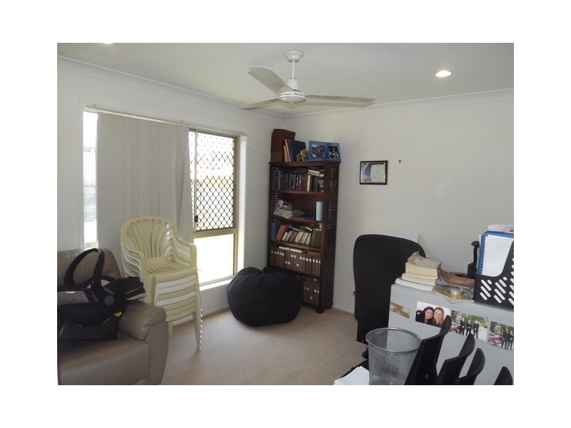 39 Eimeo Place, Sandstone Point QLD 4511
