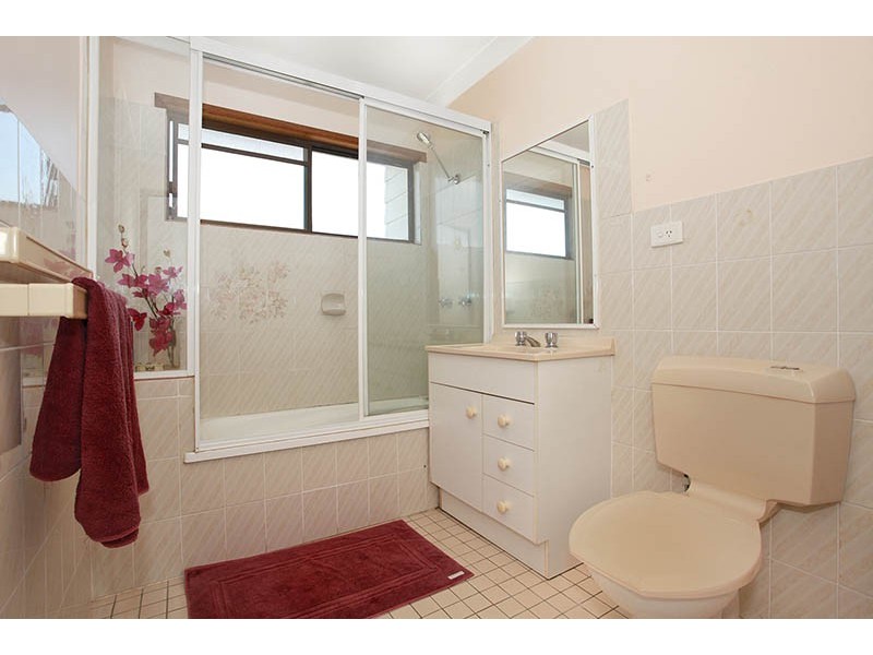 1 and 2 / 20 Tripcony Street, Bellara QLD 4507