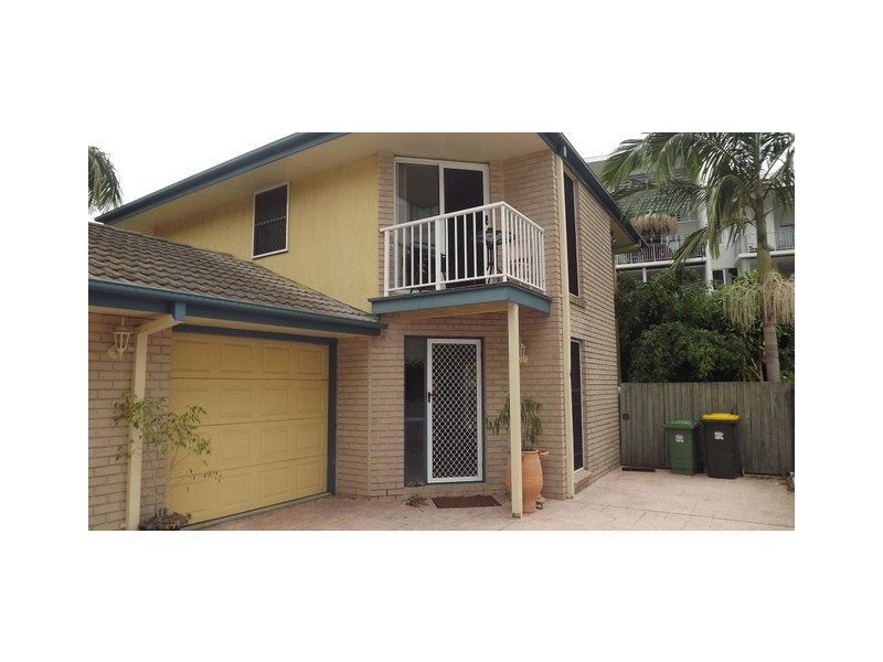 2/115 Welsby Parade, Bongaree QLD 4507
