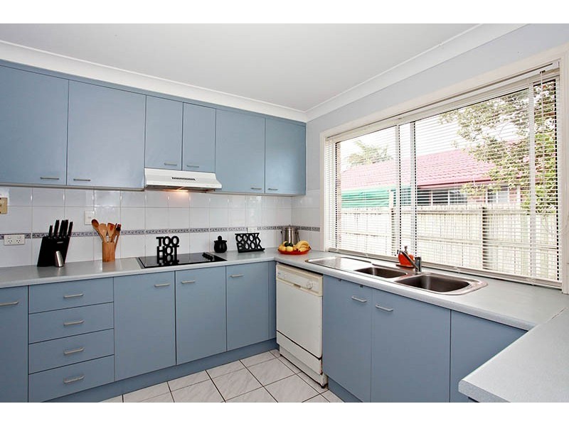 7 Eltham Place, Sandstone Point QLD 4511