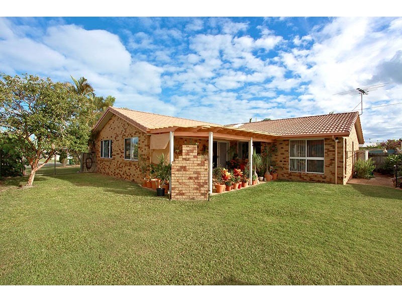 7 Eltham Place, Sandstone Point QLD 4511