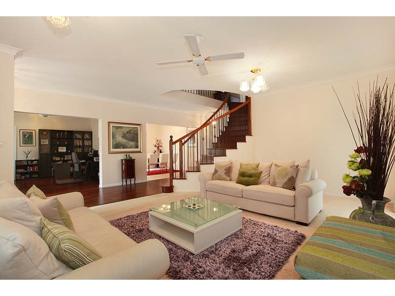 2 Skysail Court, Banksia Beach QLD 4507