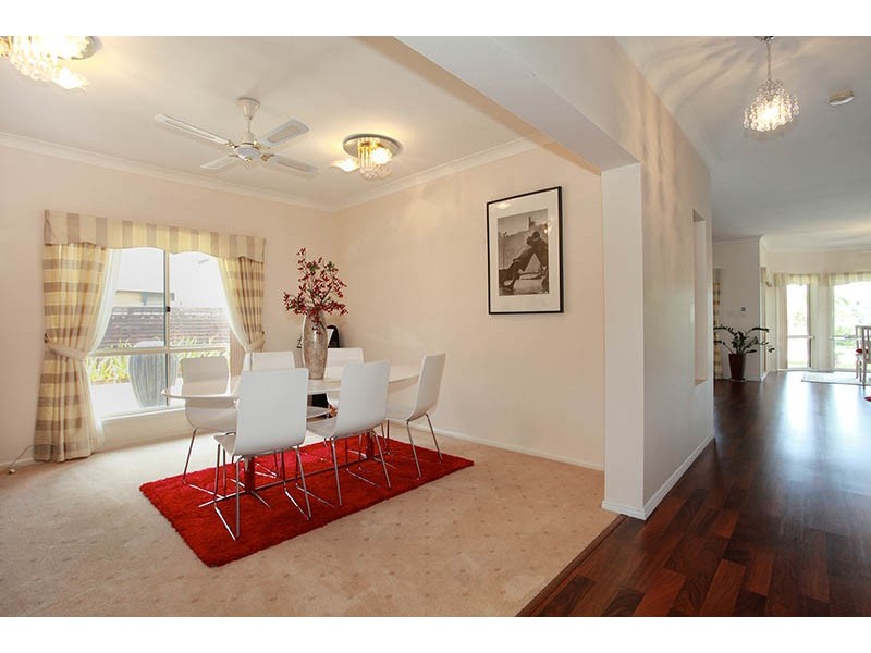 2 Skysail Court, Banksia Beach QLD 4507
