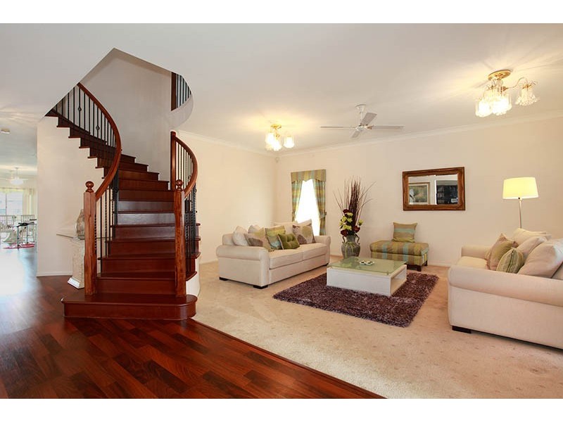 2 Skysail Court, Banksia Beach QLD 4507
