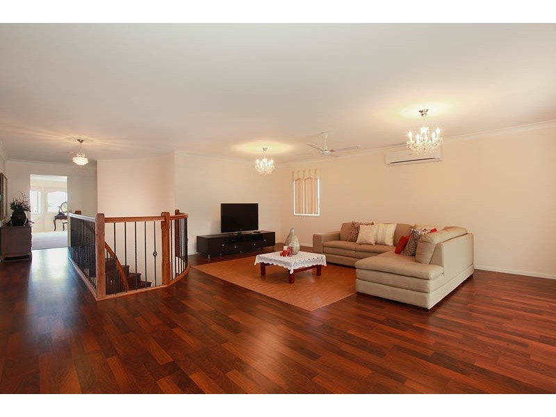 2 Skysail Court, Banksia Beach QLD 4507