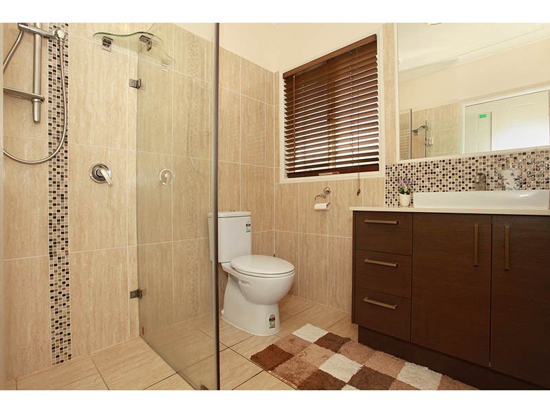 2 Skysail Court, Banksia Beach QLD 4507