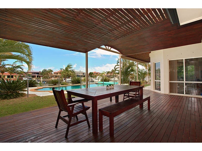 2 Skysail Court, Banksia Beach QLD 4507