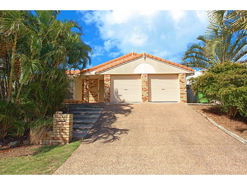 8 Pentas Drive, Bongaree QLD 4507
