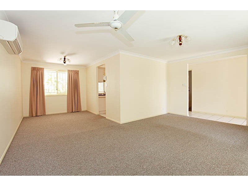 8 Pentas Drive, Bongaree QLD 4507