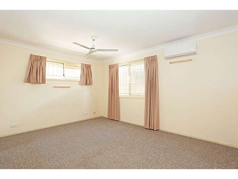 8 Pentas Drive, Bongaree QLD 4507