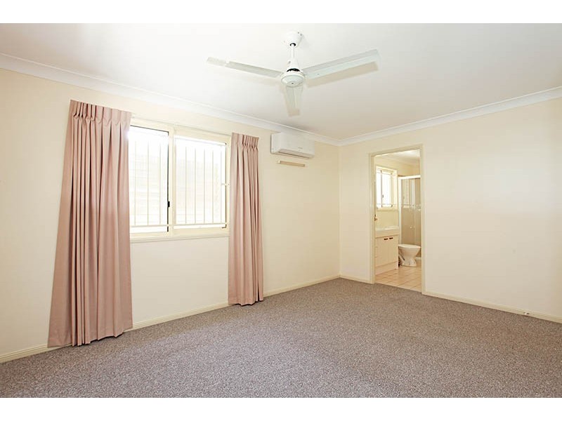 8 Pentas Drive, Bongaree QLD 4507