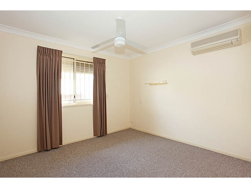 8 Pentas Drive, Bongaree QLD 4507