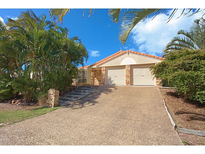 8 Pentas Drive, Bongaree QLD 4507