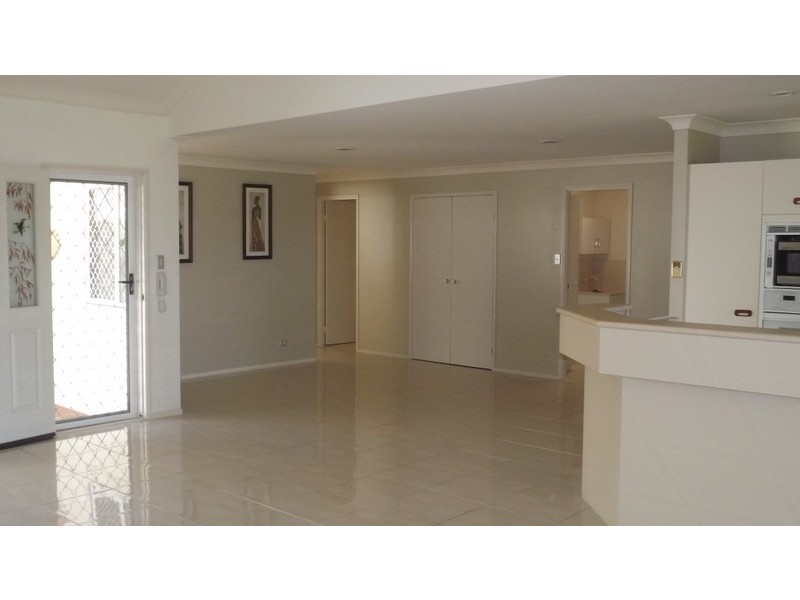 Sandstone Point QLD 4511