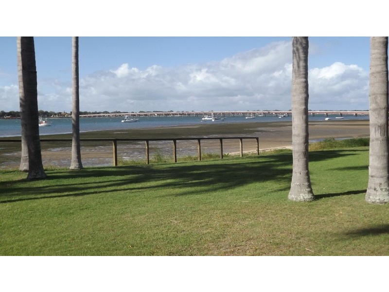 Sandstone Point QLD 4511