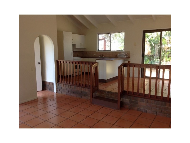 5 Keala Court, Banksia Beach QLD 4507