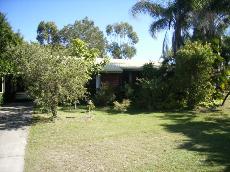 5 Keala Court, Banksia Beach QLD 4507